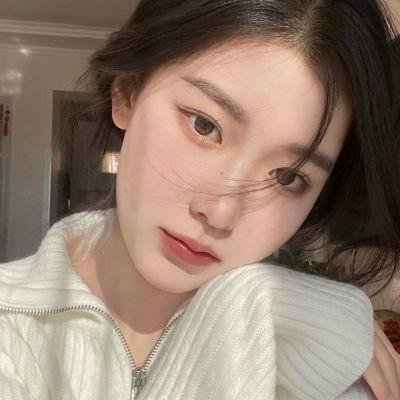 羞怯的女人